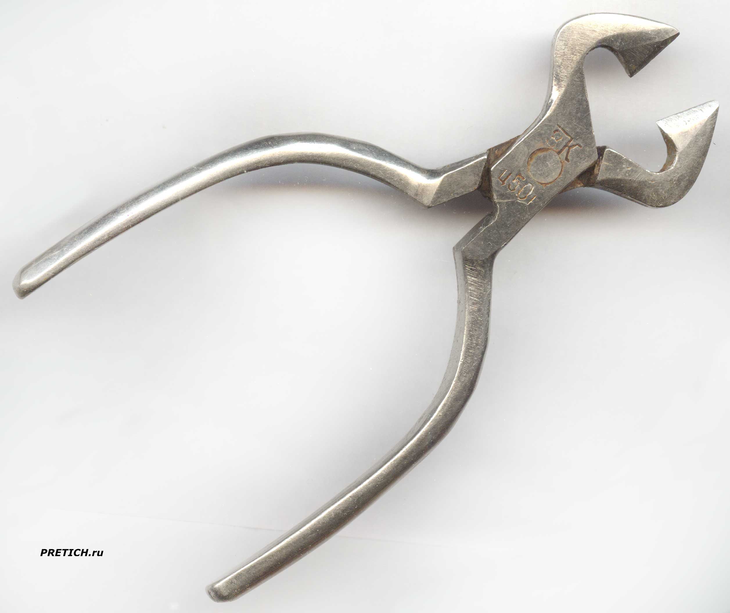 Клеймо на щипчиках для колки сахара ЗТК и цена 50 копеек, СССР, непонятно кто Клеймо на щипчиках для колки сахара ЗТК и цена 50 копеек, СССР, непонятно кто