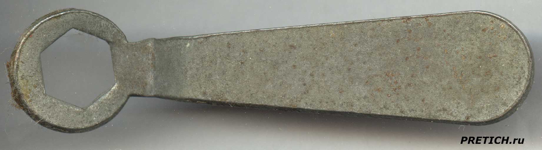 Мебельный одноразовый гаечный ключ из СССР, описание Мебельный одноразовый гаечный ключ из СССР, описание