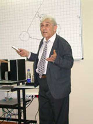 Шур Александр Борисович кандидат технических наук, доцент, член-корреспондент ААН