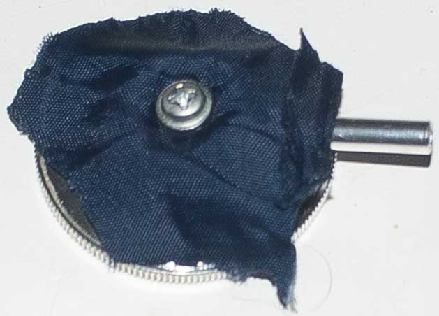 Разборка тонометра AND UA-100 освобождаем стетоскоп Разборка тонометра AND UA-100 освобождаем стетоскоп