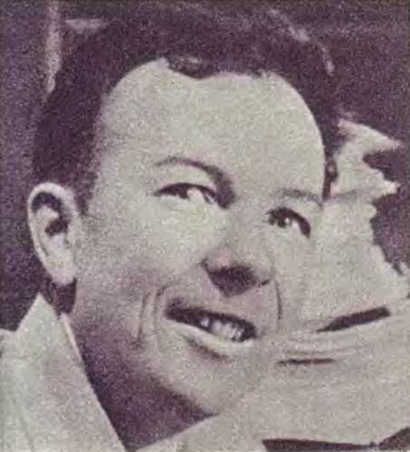 Американский музыкант Пит Сигер песни протеста Американский музыкант Пит Сигер песни протеста