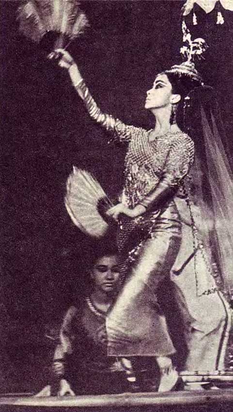 Танцы из Мусульманской сюиты - Филиппины Танцы из Мусульманской сюиты - Филиппины