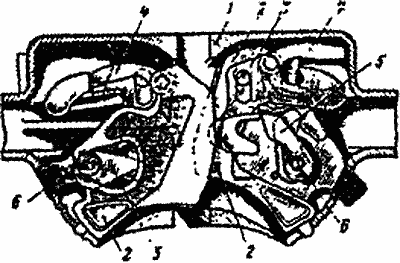 Положение деталей механизма автосцепок в расцепленном состоянии