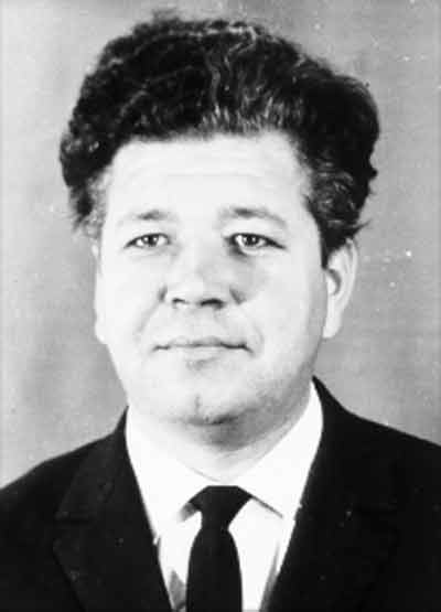 Моралев Станислав Алексеевич директор киевского Кристалла