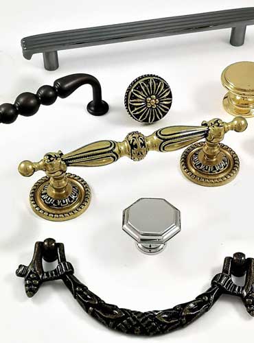 Фурнитура для мебели - что выбрать, какие материалы и изготовление