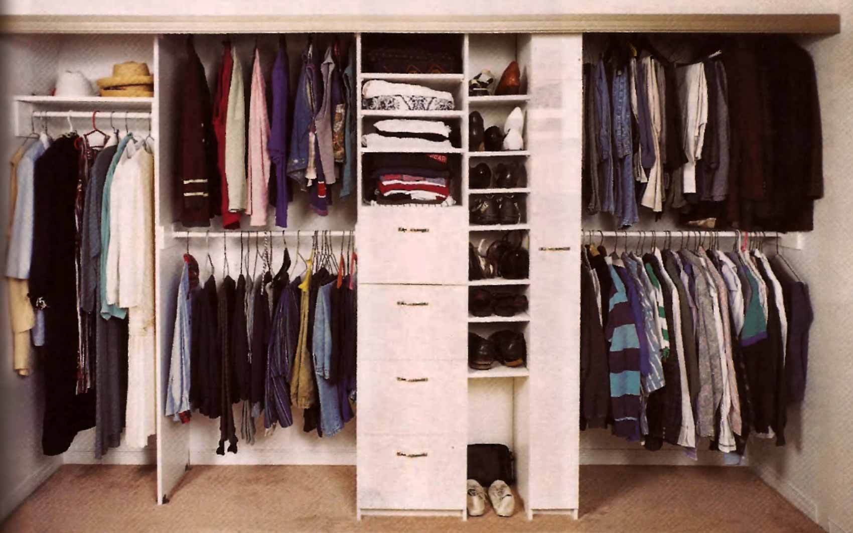 Сборка мебели - встроенный шкаф Сборка мебели - встроенный шкаф