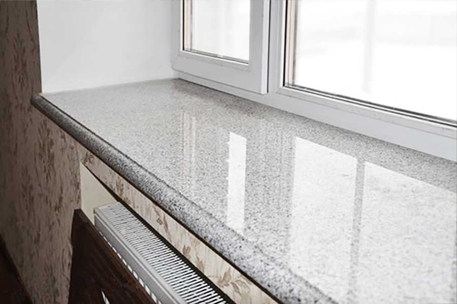 Серый подоконник из натурального гранита в Москве Серый подоконник из натурального гранита в Москве