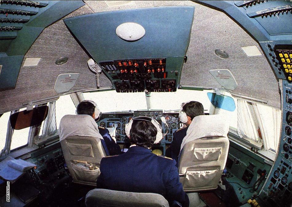 Ил-86, кабина самолета