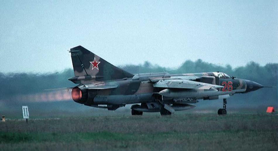 МиГ-23 833 иап