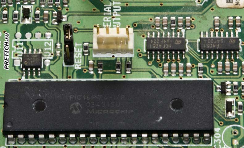 PIC16F74-I/P контроллер Paradox Security Systems 748+ PIC16F74-I/P контроллер Paradox Security Systems 748+