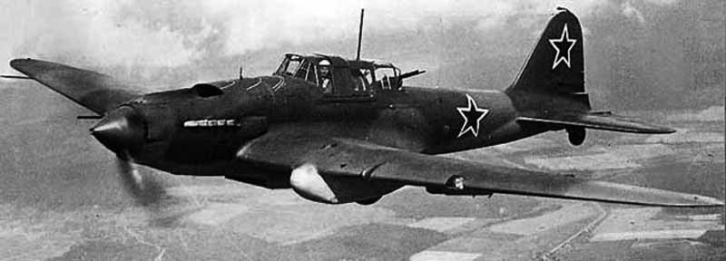Самолёт Ильюшина штурмовик Ил-2М3 Самолёт Ильюшина штурмовик Ил-2М3