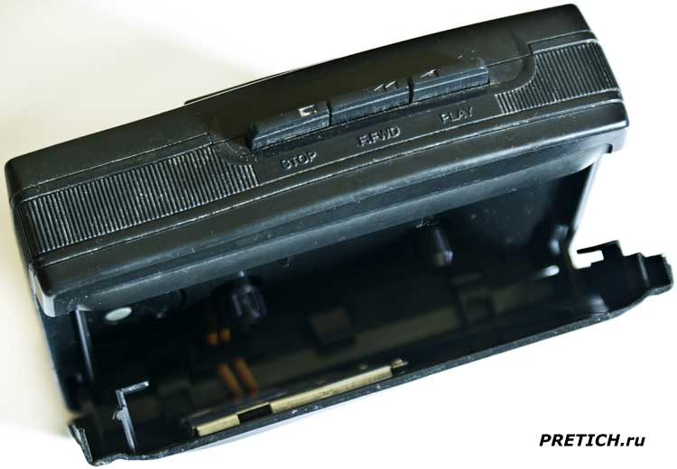 Винтаж - NINA W-13EQ плеер начала 90-х годов Винтаж - NINA W-13EQ плеер начала 90-х годов